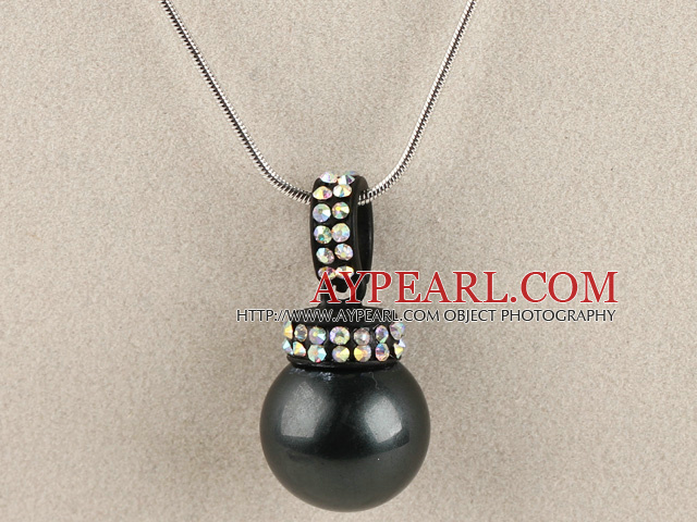black 16mm sea shell bead pendant necklace with shinning colorful rhinestone