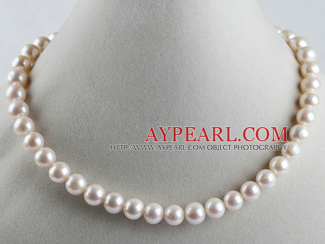 favourite 15.7  inches 9-10mm natural milk color round pearl necklace