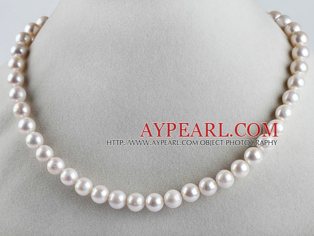 exquise 15,7 pouces 9-10mm couleur naturelle collier de perles blanches