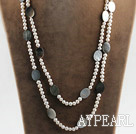 Wholesale fashion long style 47.2 inches white pearl and round shape black lip shell necklace