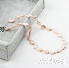 Rhombus Shape Pink Rebirth Pearl Halskjede med hjerte Toggle Clasp