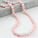 Klassisk design 9-10mm Baby Pink Freshwater Pearl pärlstav halsband