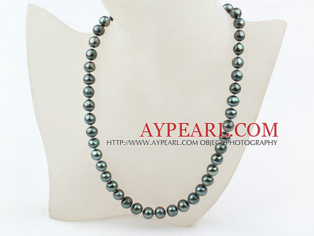 Classic Design 9-10mm Black Green Freshwater Pearl Beaded Necklace