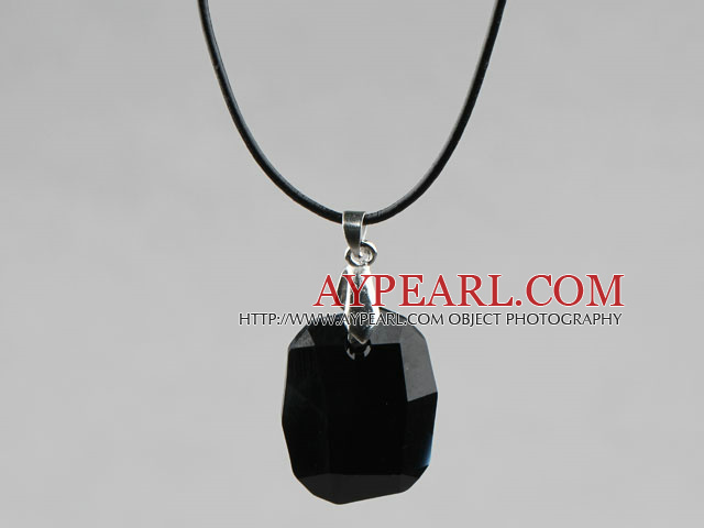 Simple Style de 28mm noir en cristal autrichien arrondi Pendentif Rectangle