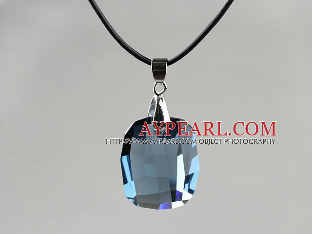 Простой стиль 28мм озеро Синий австрийских кристаллов Округлые Ожерелье Подвеска Rectangle