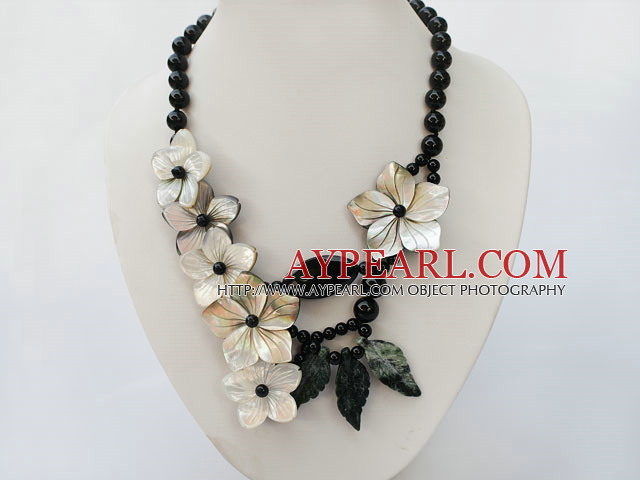 admirably black agate and lip shell flower necklace 