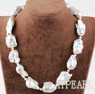 Enkelt Strand Big White Nuclear Pearl Necklace