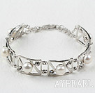 Fashion Style Natural White Pearl Metal Bangle Bracelet with Adjustable Chain