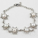 Fashion Style White Freshwater Pearl Flower Metal Bracelet with Adjustable Chain