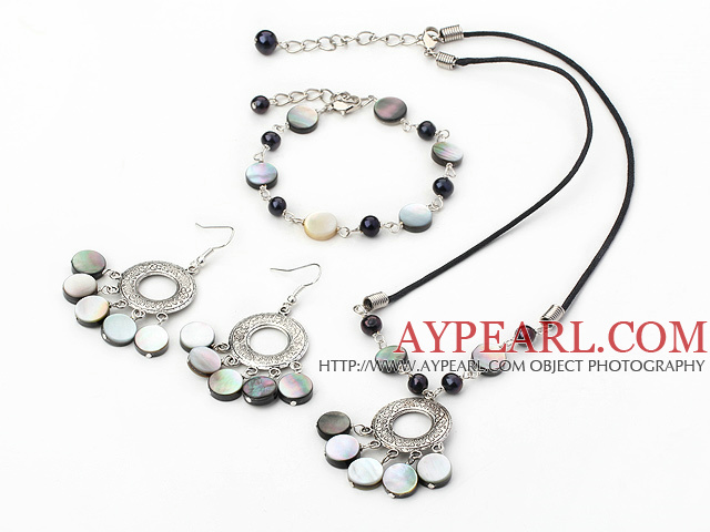 pearl and black lip shell necklace bracelet earring set