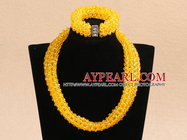 Luxuriöse Sparkly Multi Layer Yellow Cyrstal klumpige Kostüm-Partei Schmuck-Set (Halskette und Armband)