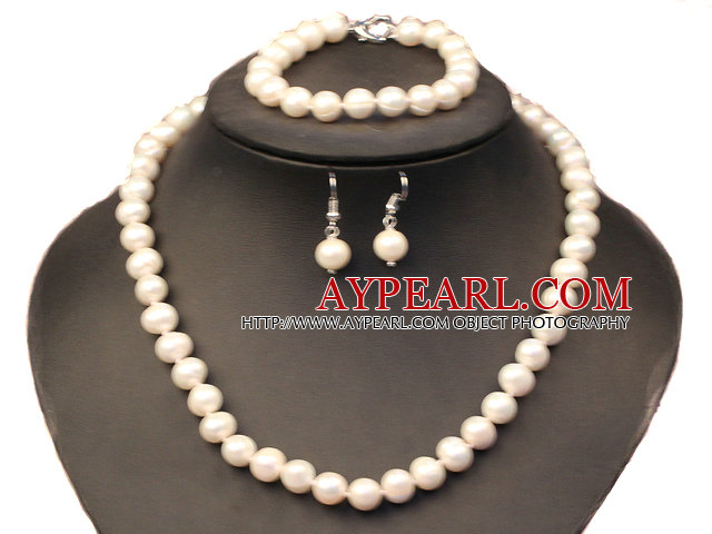 Graceful Mother Gift 8-9mm Natural White Freshwater Pearl Jewelry Set (Necklace, Bracelet & Earrings)