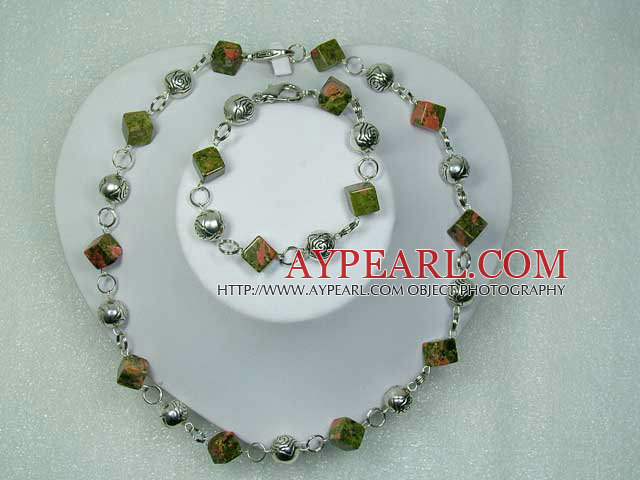 Natural Rhombus Green Piebald Stone With Metal Charm Necklace Bracelet Set