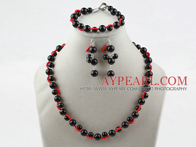 Black Seashell Beads Sets(Necklace Bracelet and Matched Earrings)