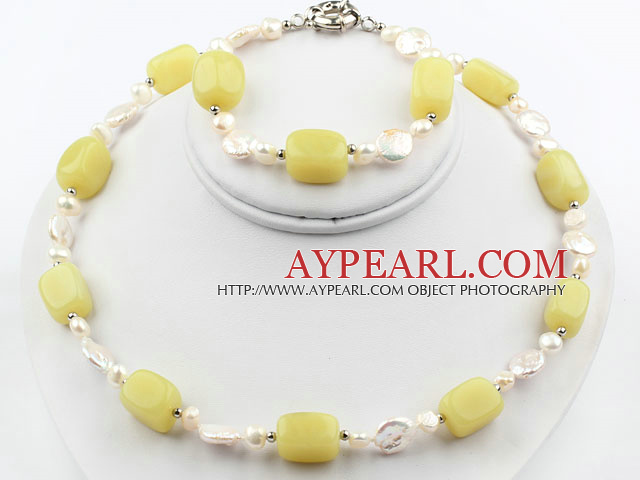 Mynt Pearl och Lemon Jade Set (Halsband och matchade örhängen)