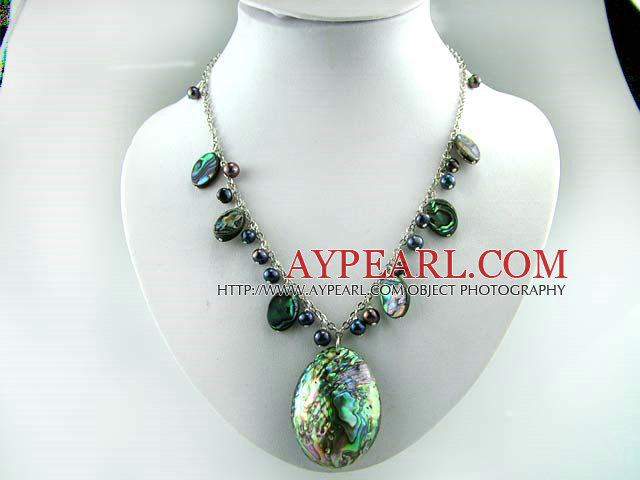 Fashion Black Freshwater Pearl And Abalone Shell Metal Chain Pendant Necklace