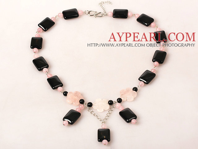 Rectangle agate noire et collier de Rose Quartz 