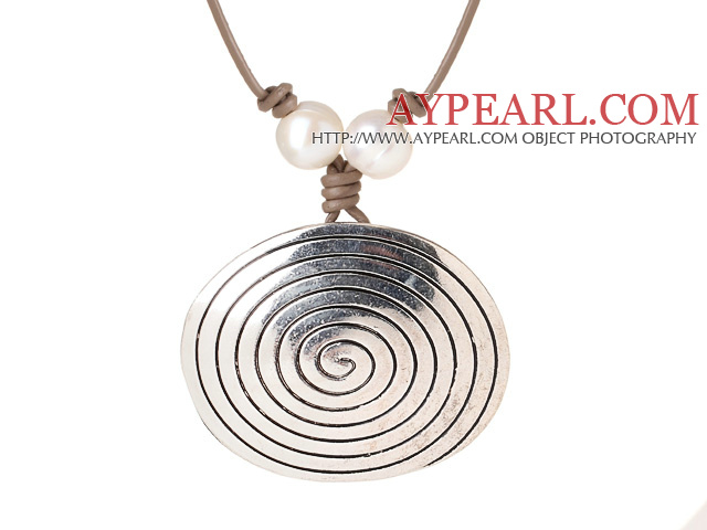 Nouveaux Fashion Style simple collier Tibet ronde en argent sterling avec perle blanche et cuir