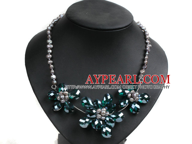 Gorgeous Party Style Natural Gray Freshwater Pearl Peacock Green Crystal Flower Bib Necklace