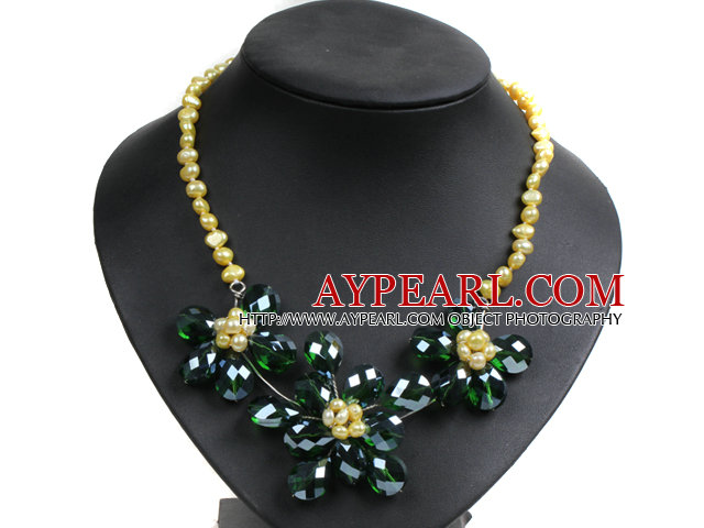 Gorgeous Party Style Natural Yellow Freshwater Pearl Green Crystal Flower Bib Necklace