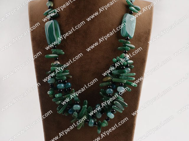 Big Hit Afrique et vert aventurine neckalce agate