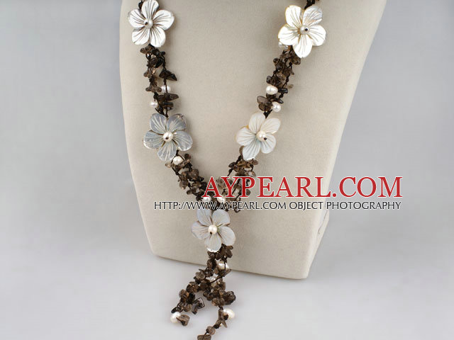 rauchigen Quartze weiße Perle und Muschel Blume Halskette mit Jade Spange