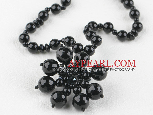Wonderful Round Black Brazil Agate Beaded Flower Pendant Necklace