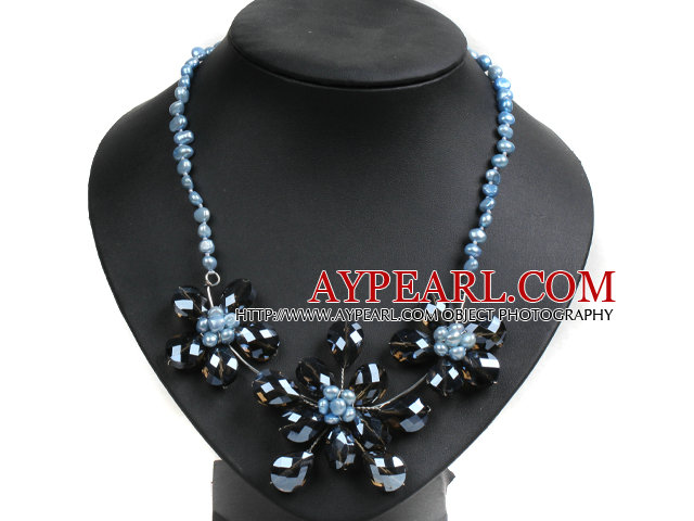 Gorgeous Party Style Natur Bllue sötvattenspärla Brown Crystal Flower Bib Necklace