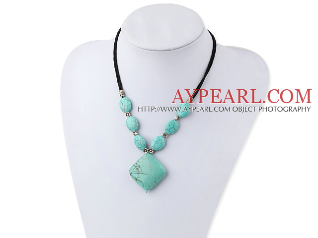 collier de turquoises