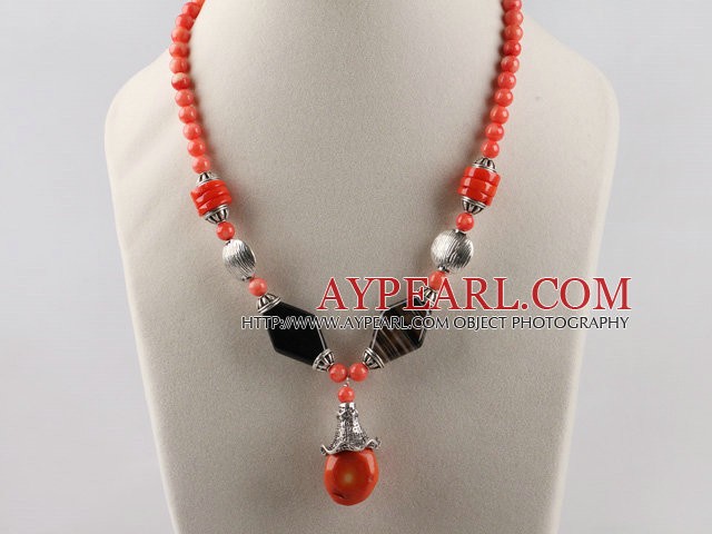 Fashion Round Disc Shape Red Coral And Rhombus Black Lined Agate Pendant Necklace