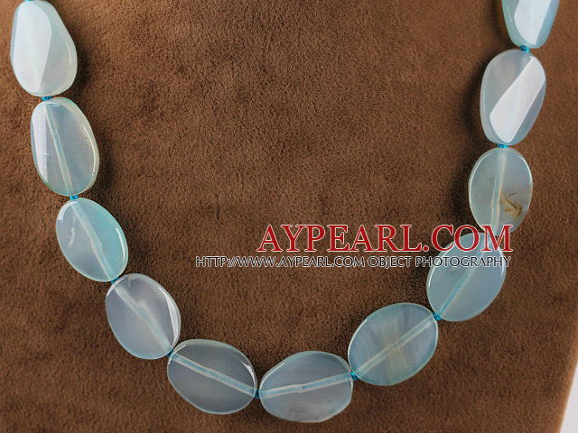 18*26mm clear blue agate beaded necklace with moonlight clasp