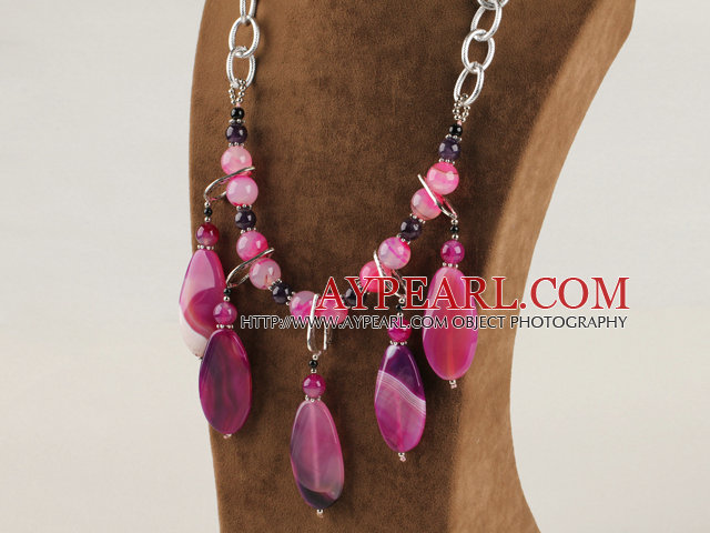 chunky stlye pink agate necklace with bold metal chain