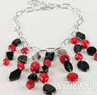 chunky styke red coral and black agate beaded necklace with bold metal chain