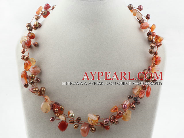 Brown Freshwater Pearl and Natural Color Agate halskjede