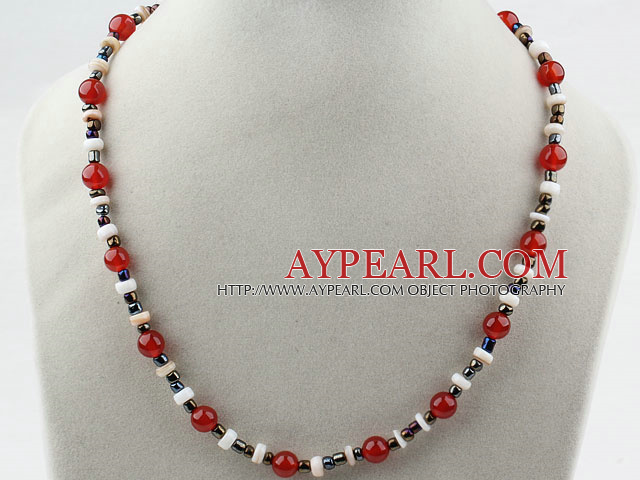 Blanc Shell et-Rouge Carnelian Collier de perles avec Chain réglable