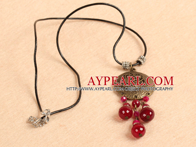 Simple Retro Style Chandelier Shape Rose Red Agate Beads Tassel Pendant Necklace With Black Leather