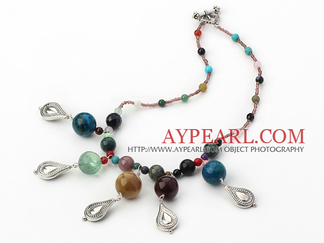 Multi Color pärla sten halsband (färg slumpmässigt utvalda)