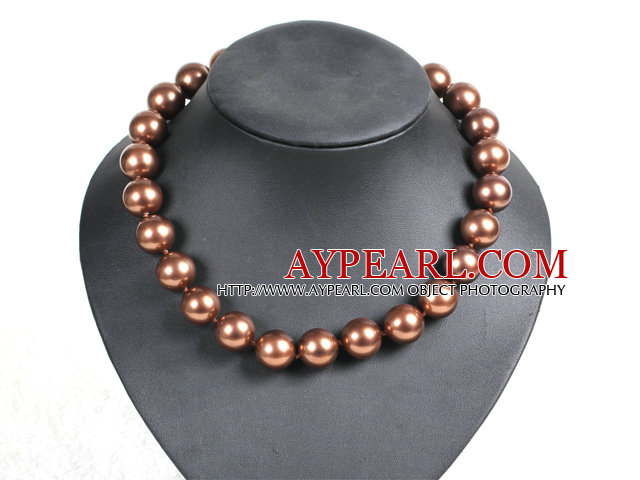 Charming Style 16mm Brown Seashell Beads Choker Necklace