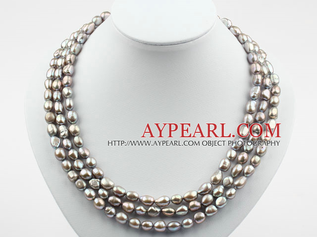 Tre Strands 8-9mm Gray Baroque Pearl Halsband med Shell Flower Lås