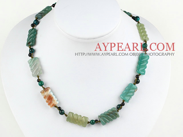 17 inches green agate necklace with lobster clasp