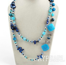 diverse blå kristall och agat lång stil halsband