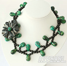 necklace with collier de fleurs en pierre avec moonlight clasp clair de lune fermoir