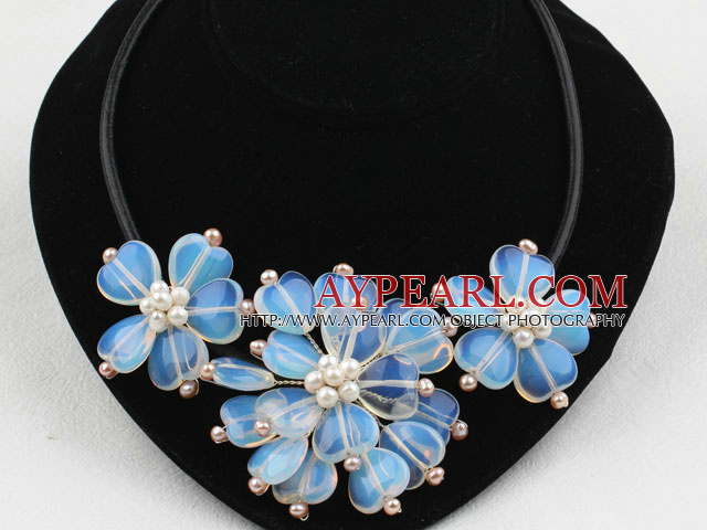 Hjerte form Opal Flower halskjede med White Pink Ferskvann Pearl og Lether Cord