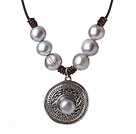 Amazing Trendy Design Single Strand Grey Freshwater Pearl Leather Pendant Necklace