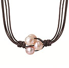 Fashion Design simple fleur 10-11mm Forme des perles de perle rose avec collier en cuir brun foncé