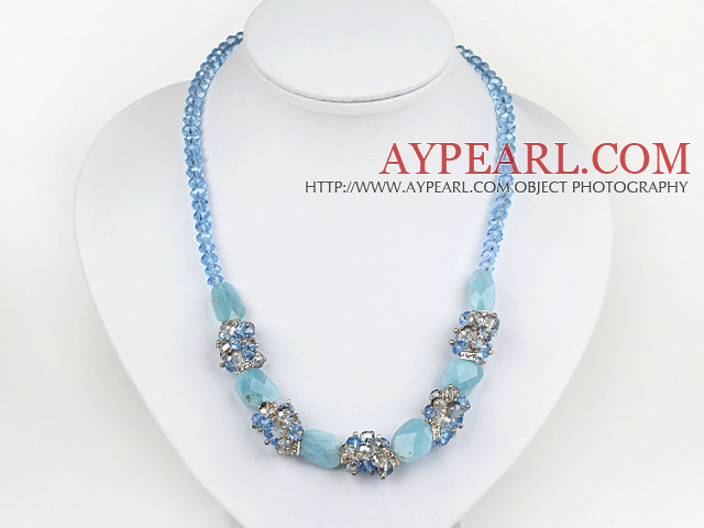 underbara blå kristall och akvamarin ädelsten halsband