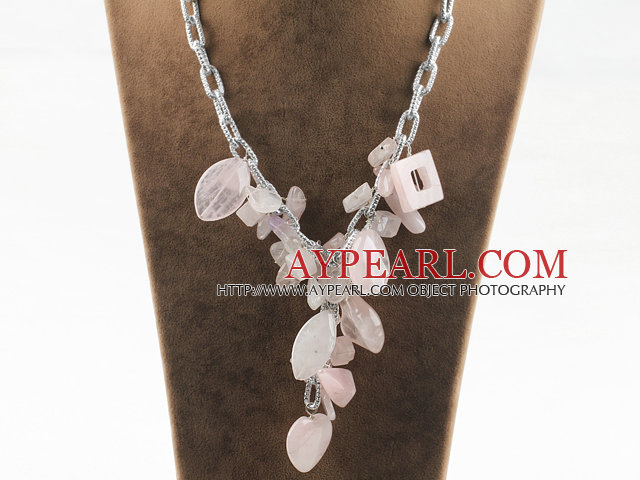 Forme en Y forme un assortiment de plusieurs Collier Rose quartz avec chaîne en métal gras