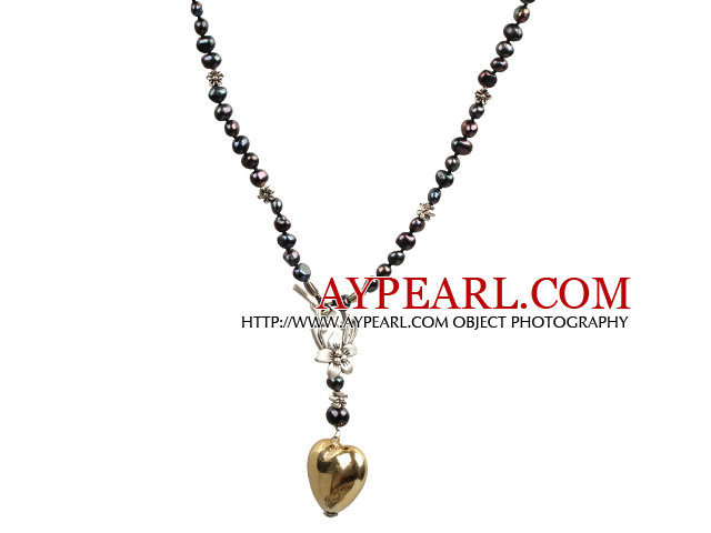 Black Freshwater Pearl Necklace with Heart Shape Metal Pendant