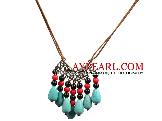 Agate noire et Water Drop Shape Collier Turquoise