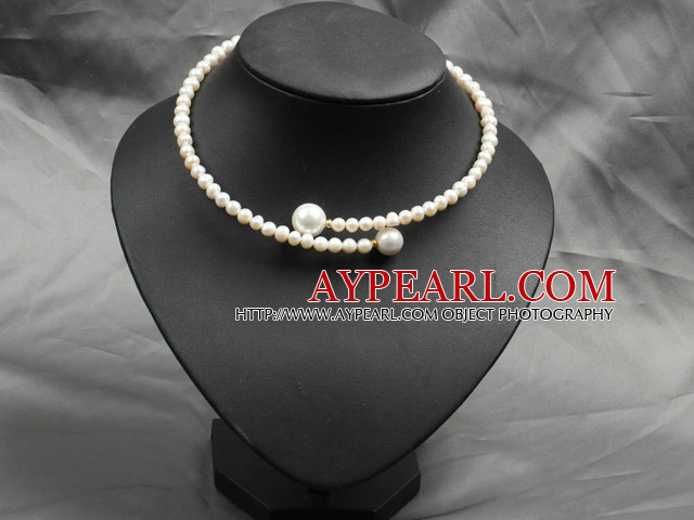 Trendy Elegant Natural White Ferskvann Pearl Seashell Perler Choker Necklace